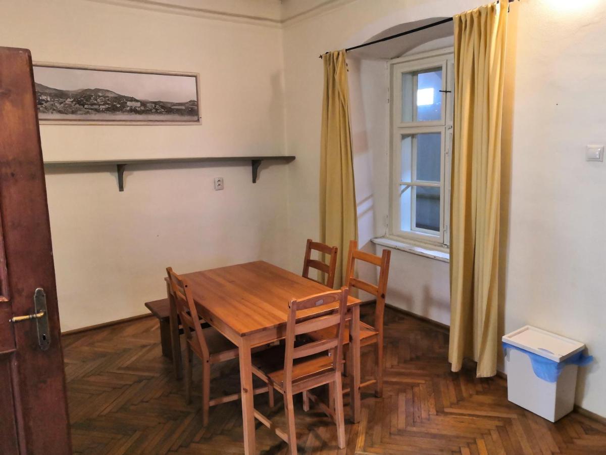 Hostel Skautsky Dom Banská Štiavnica Esterno foto