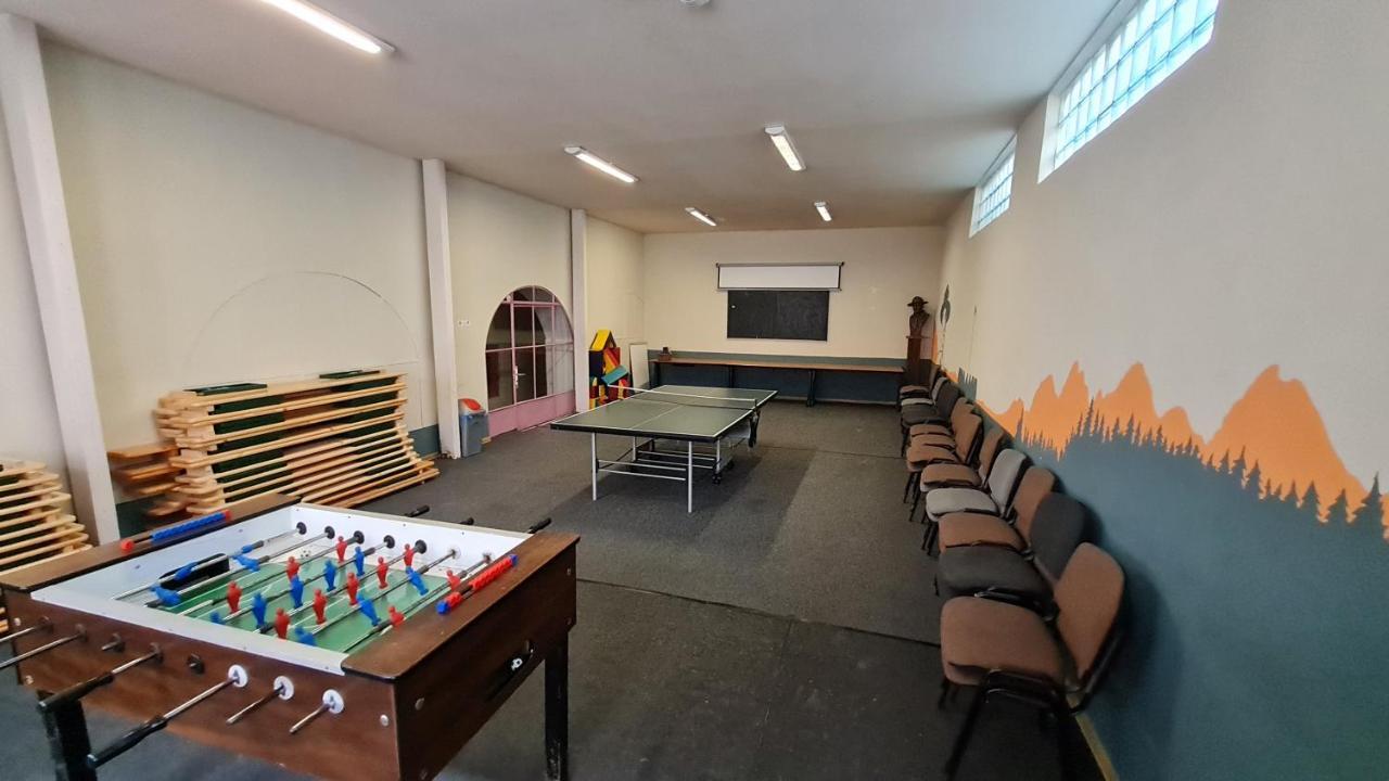 Hostel Skautsky Dom Banská Štiavnica Esterno foto