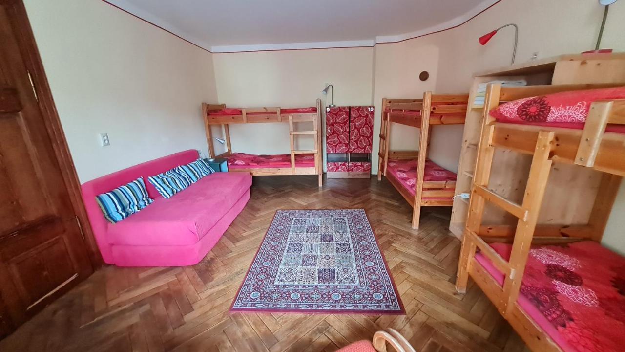 Hostel Skautsky Dom Banská Štiavnica Esterno foto