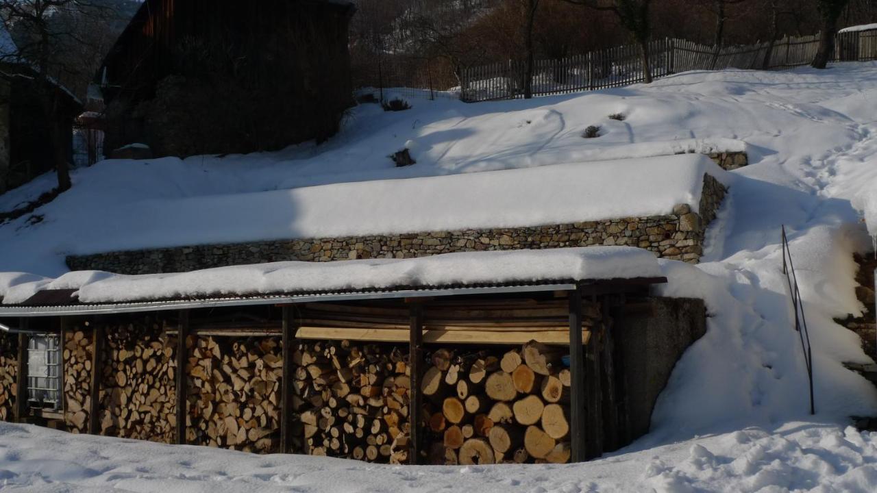 Hostel Skautsky Dom Banská Štiavnica Esterno foto